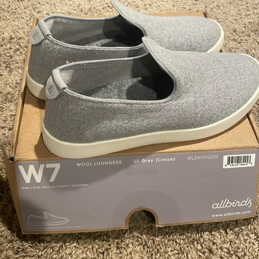 Women’s NEW IN BOX Allbirds Wool Loungers